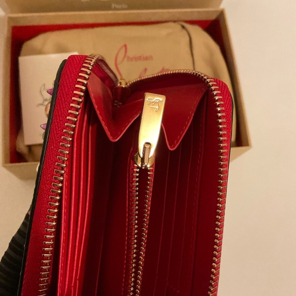 Christian Louboutin Gold Panettone Vintage Limited Edition Wallet - Picture 6 of 10